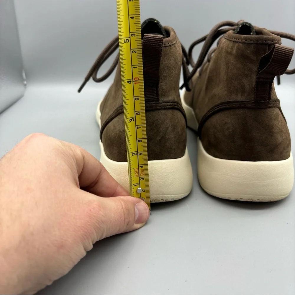 William Rast Hawk Chukka‎ Boots Men’s Size 9.5 M Brown Lace Up Light Weight